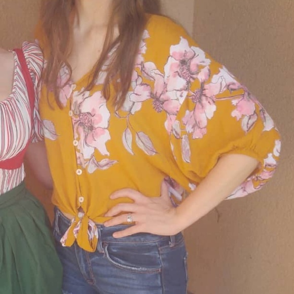 Thrift By Tiff - Picture 5 of 8